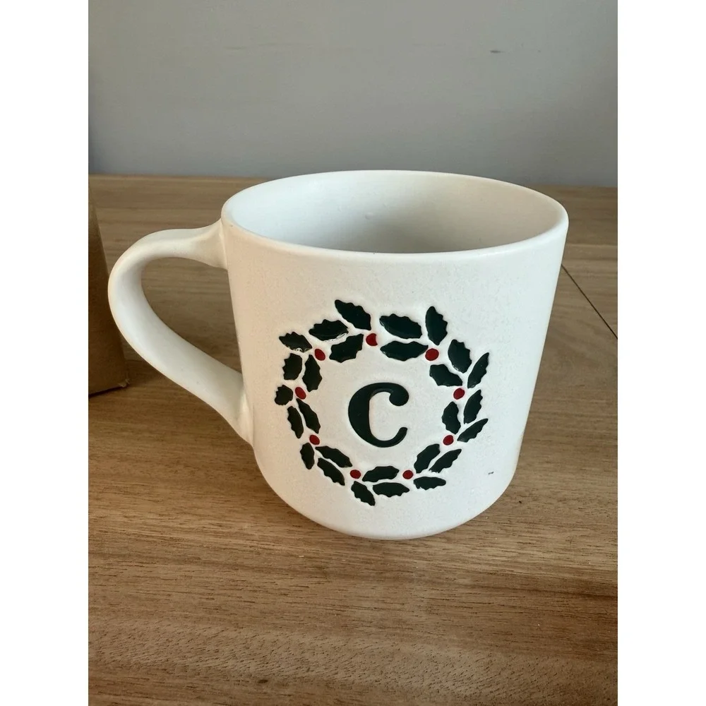 Pottery Barn Holly Alphabet Mug – Letter C– Christmas Holiday –‎ New in Box